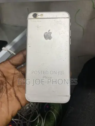 Apple iPhone 6 16 GB Silver