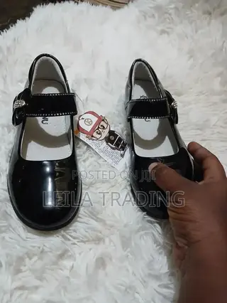 The Blabk Shoe