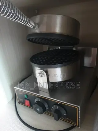 Waffle Maker Machine