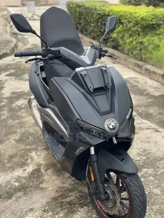Motorcycle 2022 Black