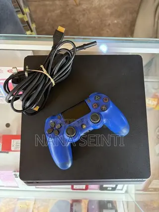 Ps4 Slim (JAILBREAK) With Hard Solid Games