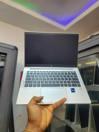 Laptop HP ProBook 640 G8 16GB Intel Core i5 SSD 256GB