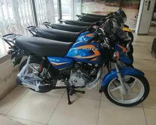New Bajaj Boxer 125 2024