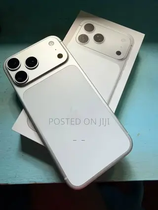 Apple iPhone 17 Pro Max 256 GB Silver