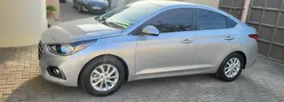 Hyundai Accent SEL 2019 Silver