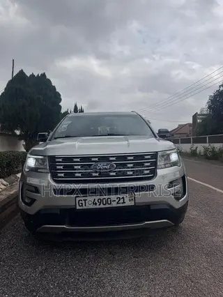 Ford Explorer 2016 Silver