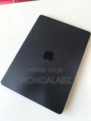 Laptop Apple MacBook Air 2025 M4 16GB Apple M4 Pro SSD 512GB