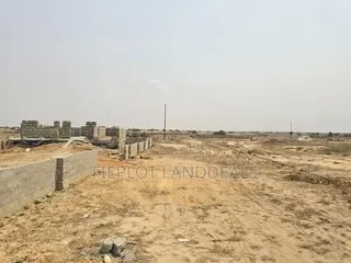 Peaceful Gated Estate Plots in Tsopoli Skyport City