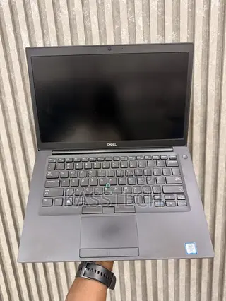 Laptop Dell Latitude 7490 8GB Intel Core i5 SSD 256GB