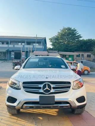 Mercedes-Benz GLC-Class 2019 White