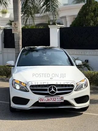 Mercedes-Benz C300 Sport 4Matic Sedan AWD (2.0L 4cyl 7A) 2017 White