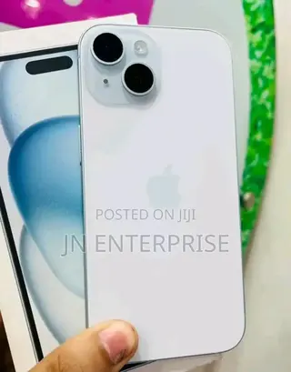 New Apple iPhone 15 256 GB White