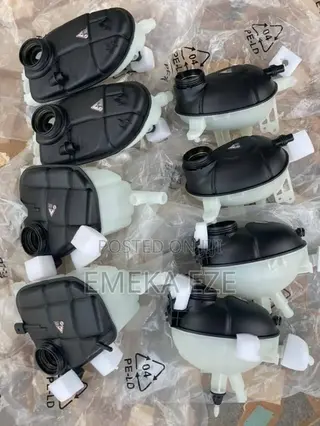 Expansion Tank Fit Mercedes-Benz C300 C250 CLA250