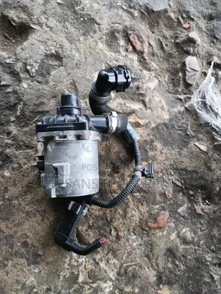 Auxiliary Pump for F10 F02 BMW