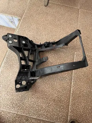 2016,2017,2018,2019,2020,2021,2022,2023 Headlight Seat for Dodge RAM