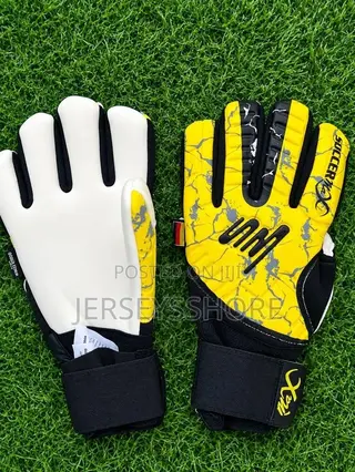 Goalkeeper Gloves