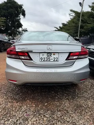 Honda Civic EX-L 4dr Sedan (1.8L 4cyl CVT) 2015 Silver