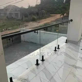 Black Spigot Balustrade With Railing Support