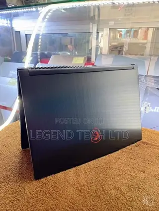 Laptop MSI GL63 8RD 16GB Intel Core i7 HDD+SSD 256GB