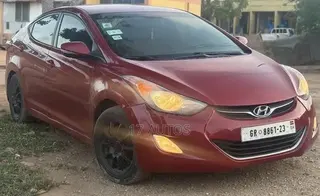 Hyundai Elantra GLS Sedan FWD (1.8L 4cyl 6A) 2013 Red