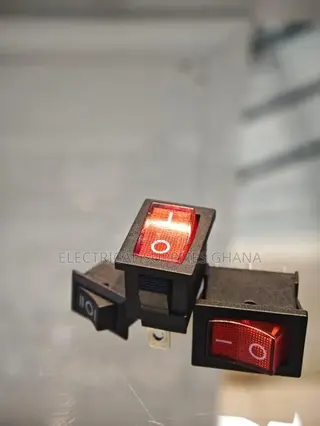Rocker Switch on/Off 3-Pin 220v
