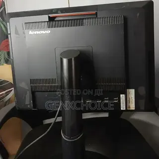 Desktop Computer Lenovo 12GB Intel Core i5 HDD 500GB