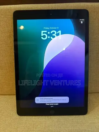 Apple iPad 10.2 (2019) 128 GB Black