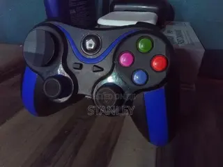 Game Console