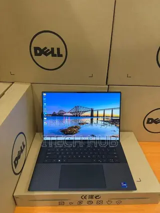 New Laptop Dell XPS 15 9520 16GB Intel Core i9 SSD 512GB