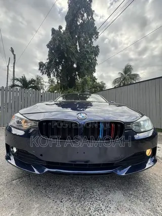 BMW 320i Sedan RWD 2015 Blue