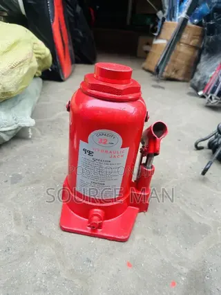 HYDRULIC JERK 32 Ton