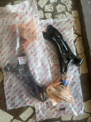 Honda CRV 2023-2025 Lower Arm Pair