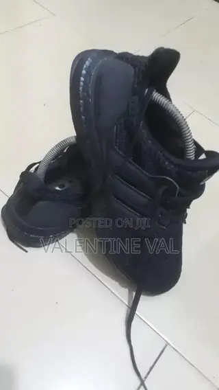 Adidas Ultra Boost Size 42 Black