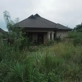 4bdrm House in None, Kumasi Metropolitan for sale