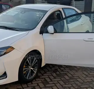 Toyota Corolla 2017 White