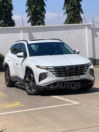 Hyundai Tucson 2022 White