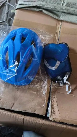 Strong Kids Helmet With Elbow And Knee Guards
