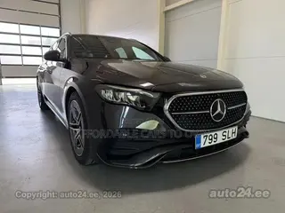 Mercedes-Benz C300 2015 Black