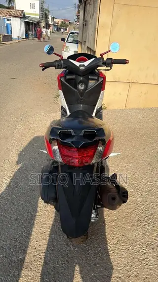 Yamaha NMAX 125 2019 Red