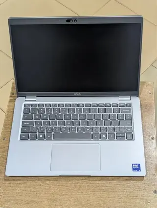 Laptop Dell Latitude 5450 16GB Intel Core Ultra 5 SSD 256GB