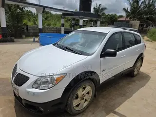 Pontiac Vibe 1.8L 2009 White