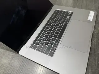 Laptop Apple MacBook Pro 2019 16GB Intel Core i9 SSD 1T