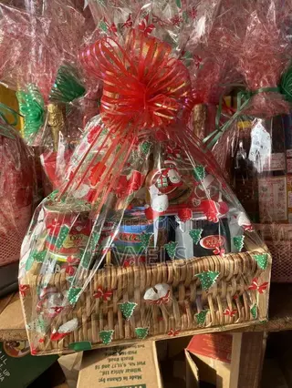 Cooperate and Individual Hampers for Sale