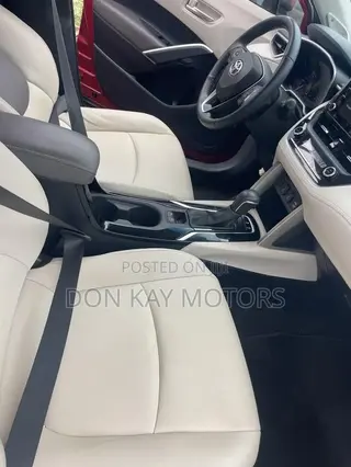 Toyota Corolla Cross 2.0 Petrol AWD 2022 Red