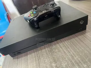 Microsoft Xbox One X 1TB