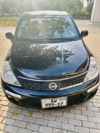 Nissan Versa 1.6 S Sedan CVT 2012 Black