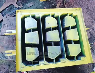 Deckin Block Mould(4 in 1 Block Machine)