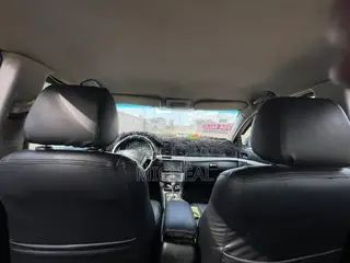 Toyota Avensis 2009 Silver