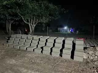 5 Inches Solid Quary Dust Blocks