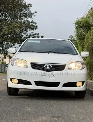 Toyota Vios 2010 White